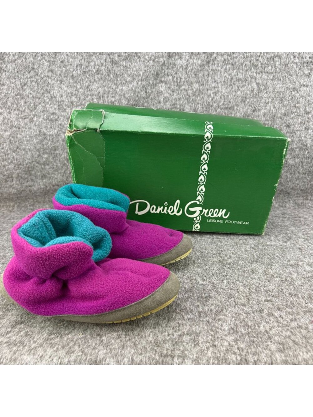✅Womens 5 Vintage Daniel Green Alpine Fleece Pull On Slippers With Original Box